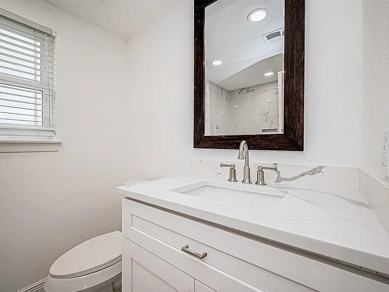 1739 Nocturne Ln — Photo 25