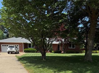 4208 Eggleston Ct, Virginia Beach, VA 23455