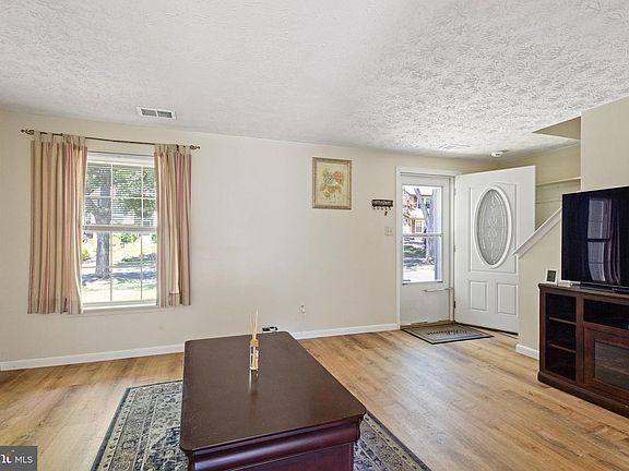 5th image of 1551 Star Pine Dr