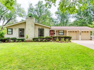 5921 W 88th St, Overland Park, KS 66207