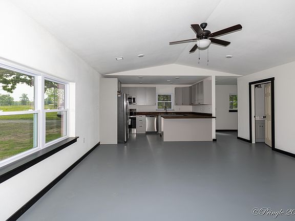 3rd image of 5371 County Road 8800