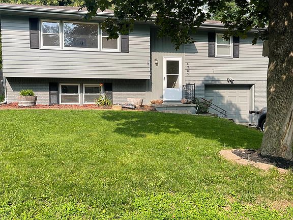 5th image of 5723 S 123rd St