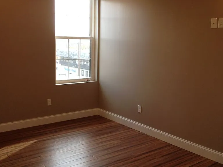 City View Lofts — Photo 11