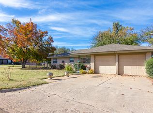 23 NE 3rd St, Tuttle, OK 73089