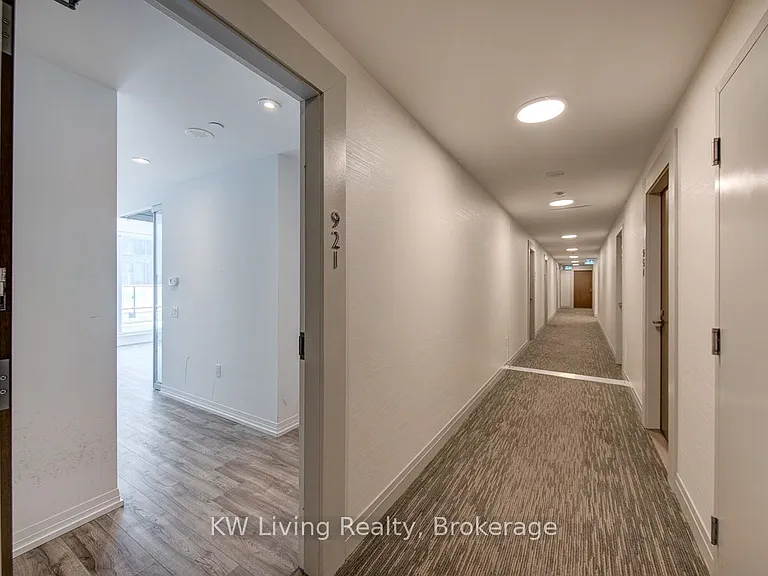 251 Jarvis St #921 — Photo 1