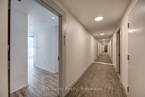 251 Jarvis St #921 Photo 1