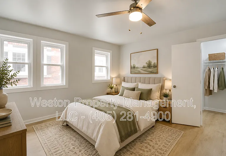 711 NW 30th St #4 — Photo 2