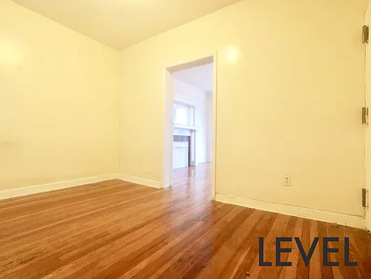 Rented by Level Group | media 86