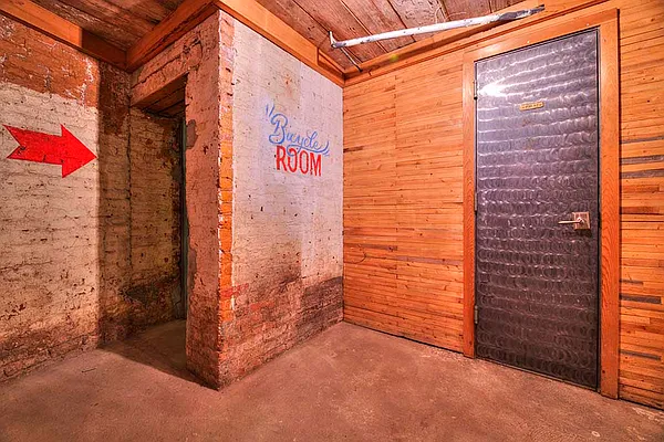 Rented by REAL New York | media 7