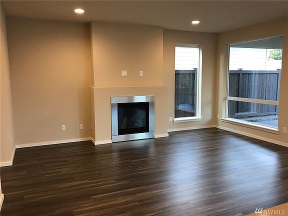 4th image of 13410 SE 262nd St