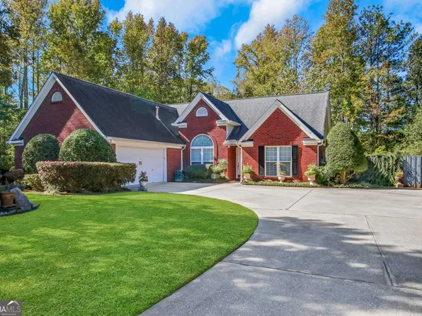 7960 Black Horse Ct, Cumming, GA 30041