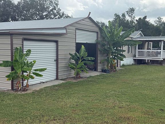 4th image of 2794 NW 23rd Blvd