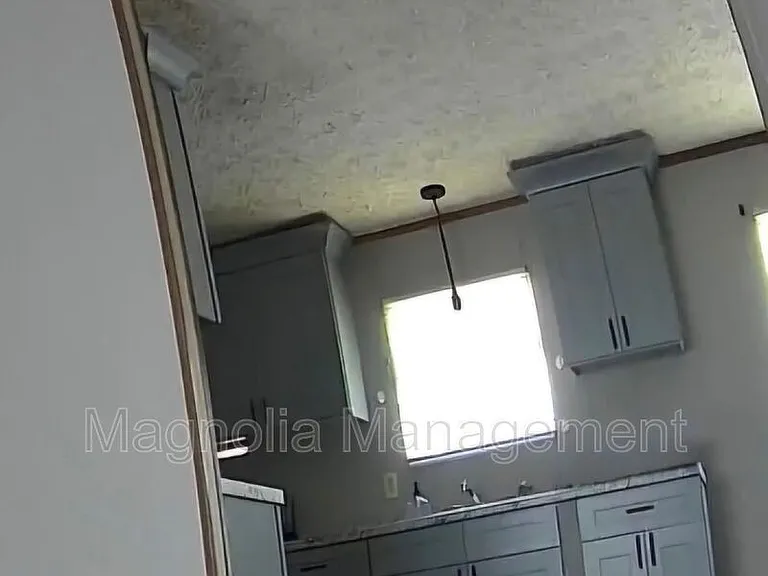 137 Cardinal Ln — Photo 14