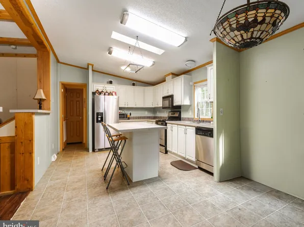 34 Schalick Dr, Elmer, NJ 08318