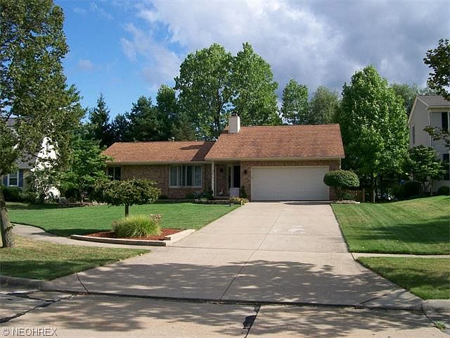 1st image of 426 Hampden Ct