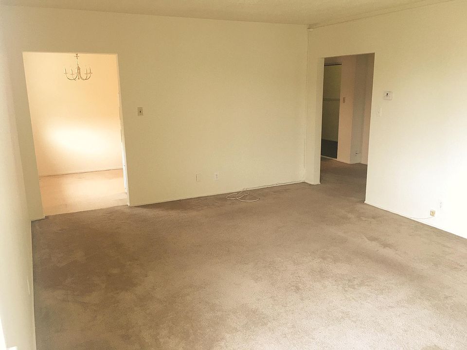 2nd image of 10 S West St APT 1BE