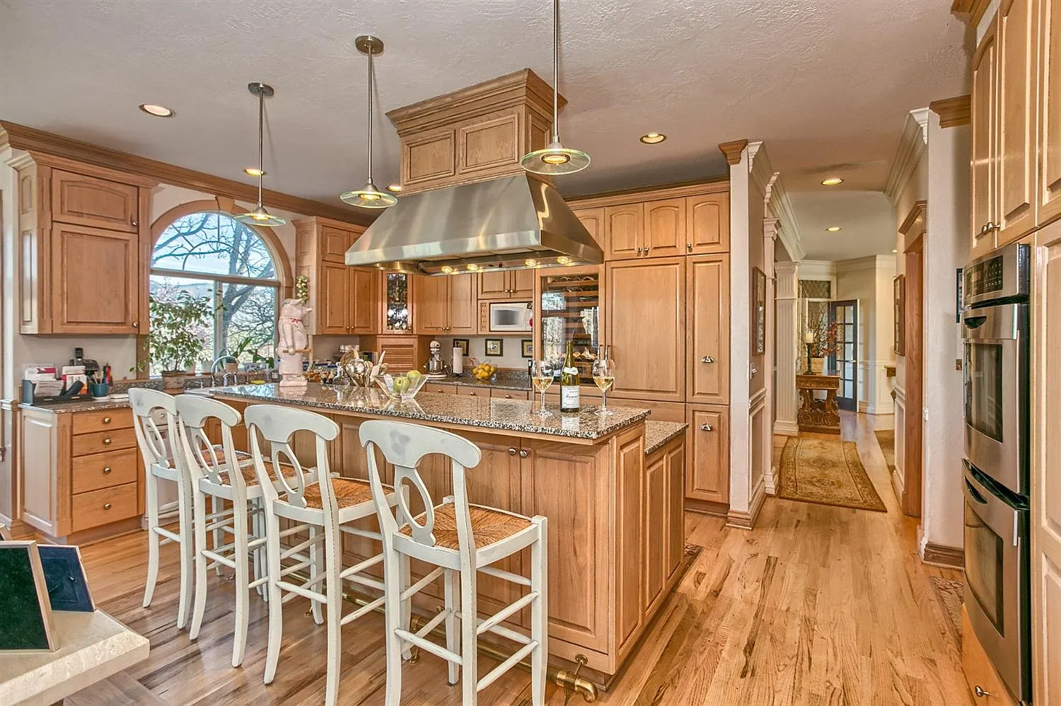 2573 Oak View Cir photo 1