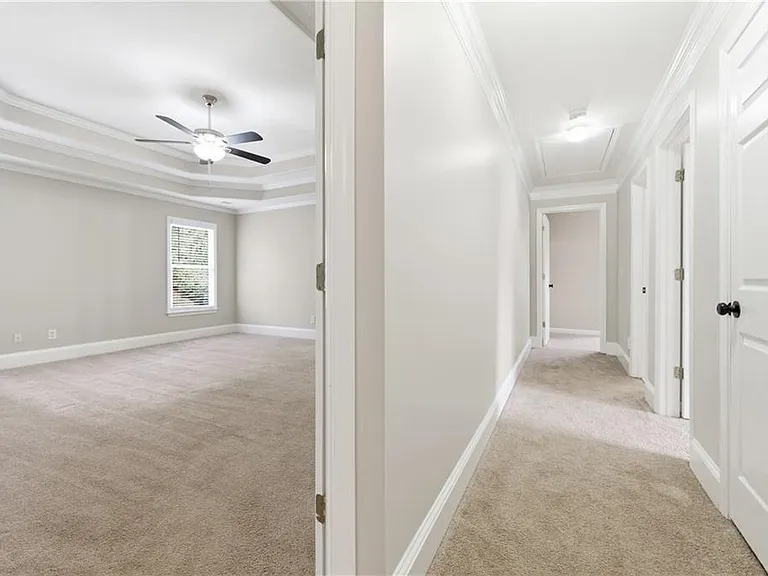 2570 Wood Creek Ct — Photo 30
