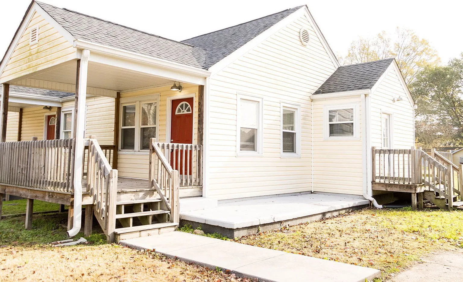 1 bed, 1.0 bath, $975 — Photo 1