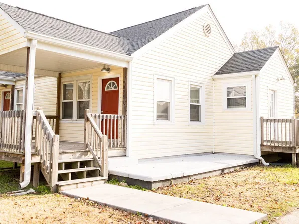 909 S Chattanooga St Unit B, La Fayette, GA 30728