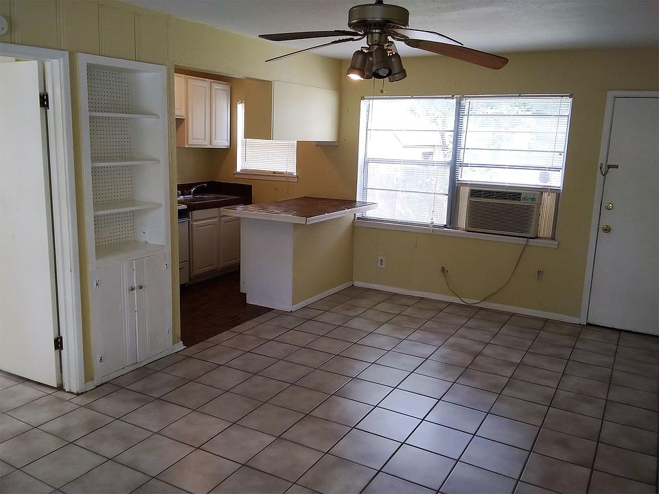 1st image of 801 Eleanor Ave #B