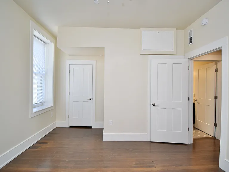 105 Peete St — Photo 35