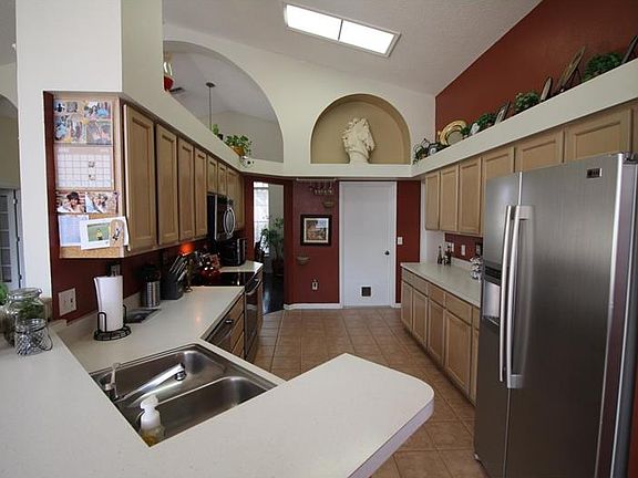 4th image of 4451 Gwyndale Ct