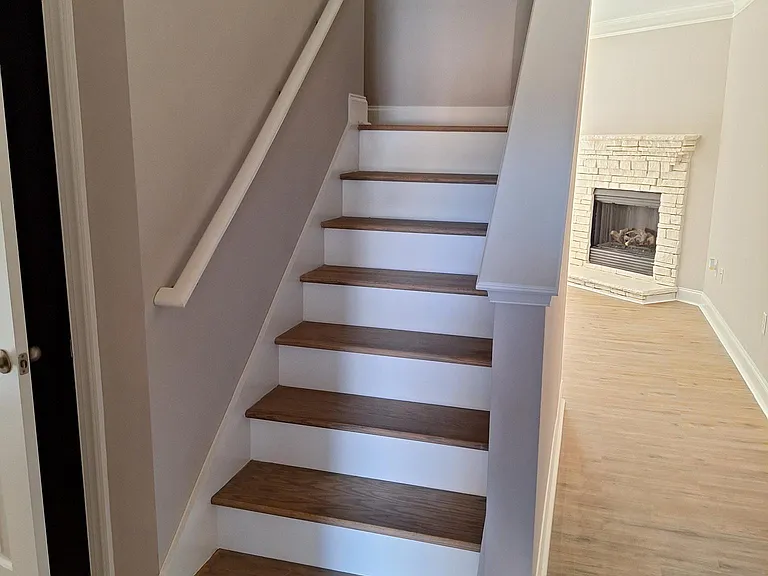1324 Washington Way — Photo 8