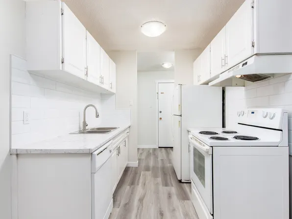 4501 51st St, Leduc, AB T9E 5B9