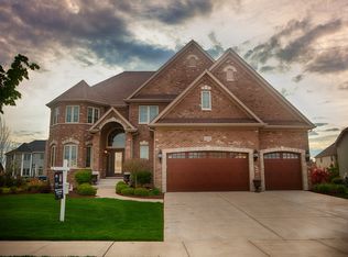 4028 Teak Cir, Naperville, IL 60564
