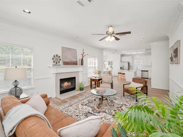 1206 Melford Dr, Houston, TX 77077
