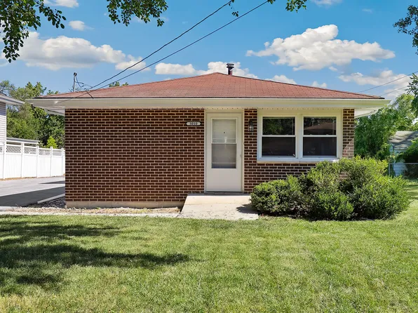 5010 156th St, Oak Forest, IL 60452