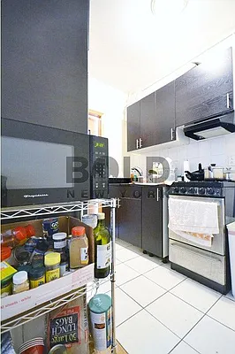 Rented by Bold New York | media 23