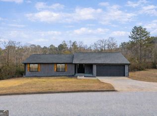 1786 Dunbarton Dr, Lithonia, GA 30058