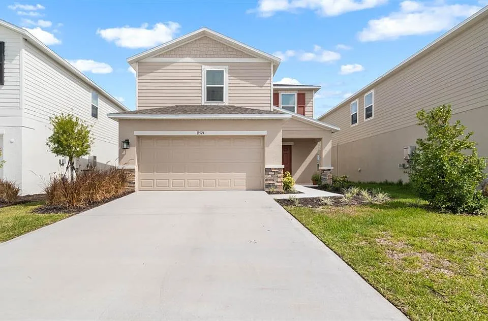 13524 Camelot Ct