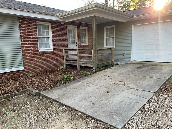 5th image of 1144 E Tennessee St
