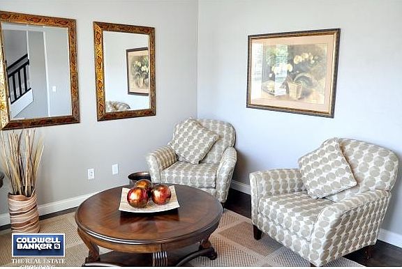 Alternate View of Office