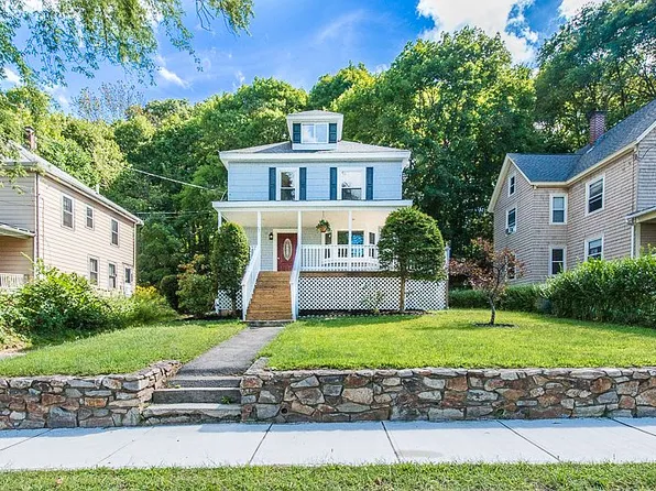 96 Washington St, Hudson, MA 01749