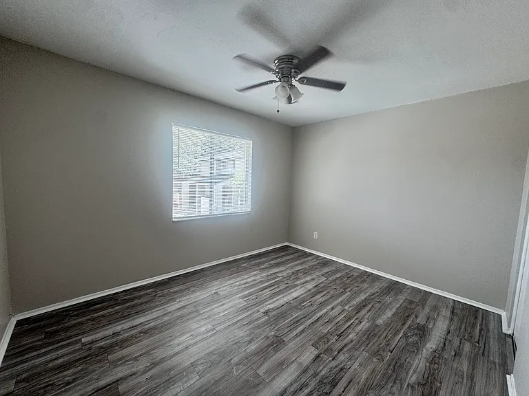 5503 Pokeweed Ct #C — Photo 15