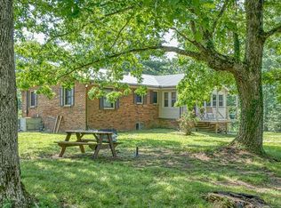 260 Fate Ivy Rd, Monterey, TN 38574