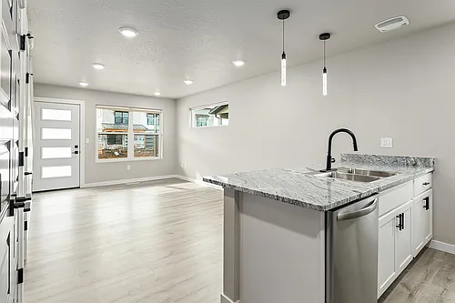 Liberty Estates Photo 1