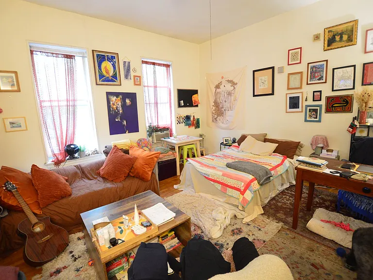 107 W 69th St #3C — Photo 4