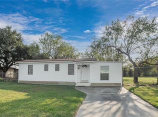 1321 Marine Dr, Corpus Christi, TX 78418