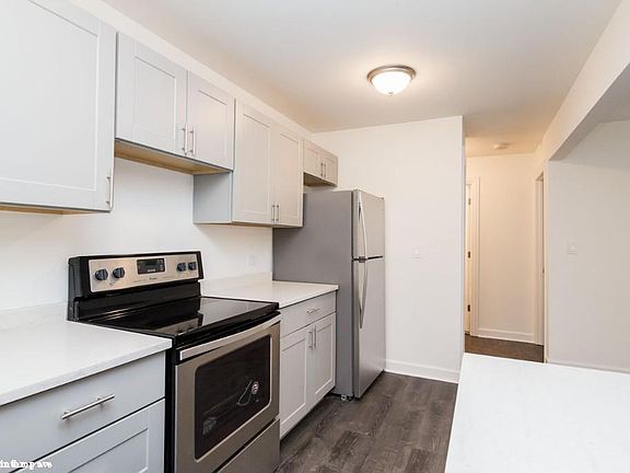 5th image of 6002 N Winthrop Ave #1416