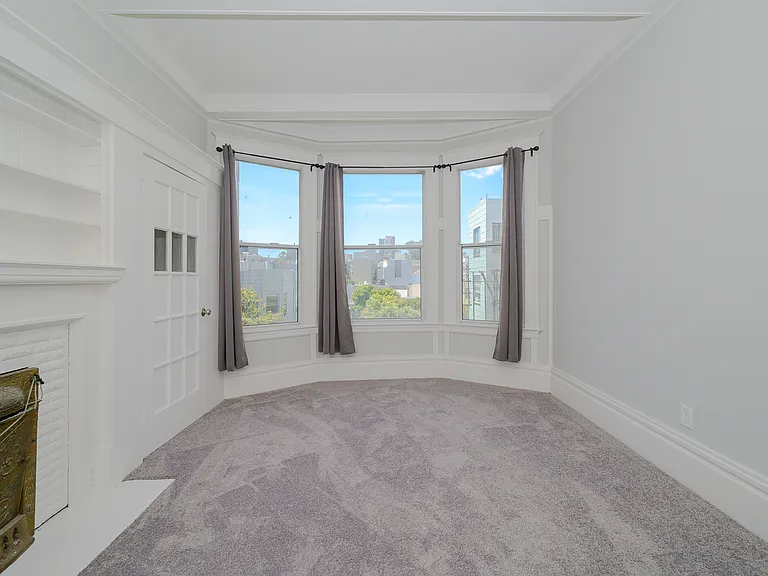 1535 Larkin St #B — Photo 27
