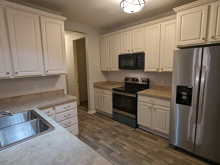 414 Filmore St #168 — Photo 6