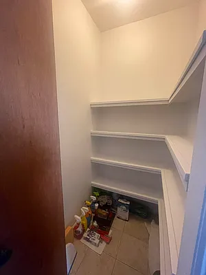 Rented by Concrete Jungle Realty | media 2