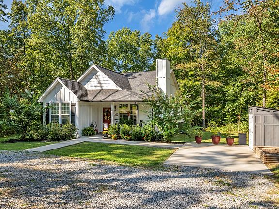 4th image of 684 Slaydenwood Rd