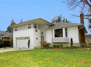 745 Boelsen Dr #745, Westbury, NY 11590