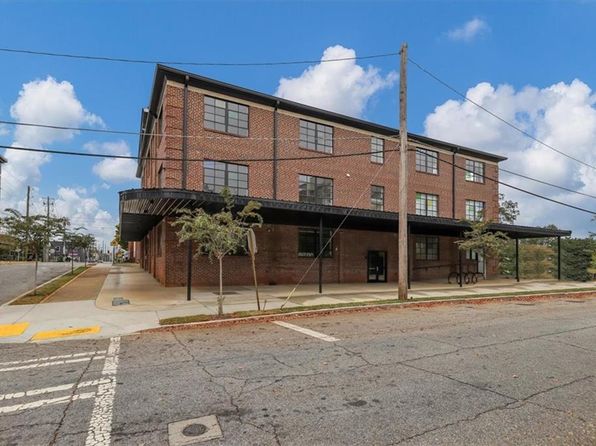 1805 Harvard Ave #306, College Park, GA 30337